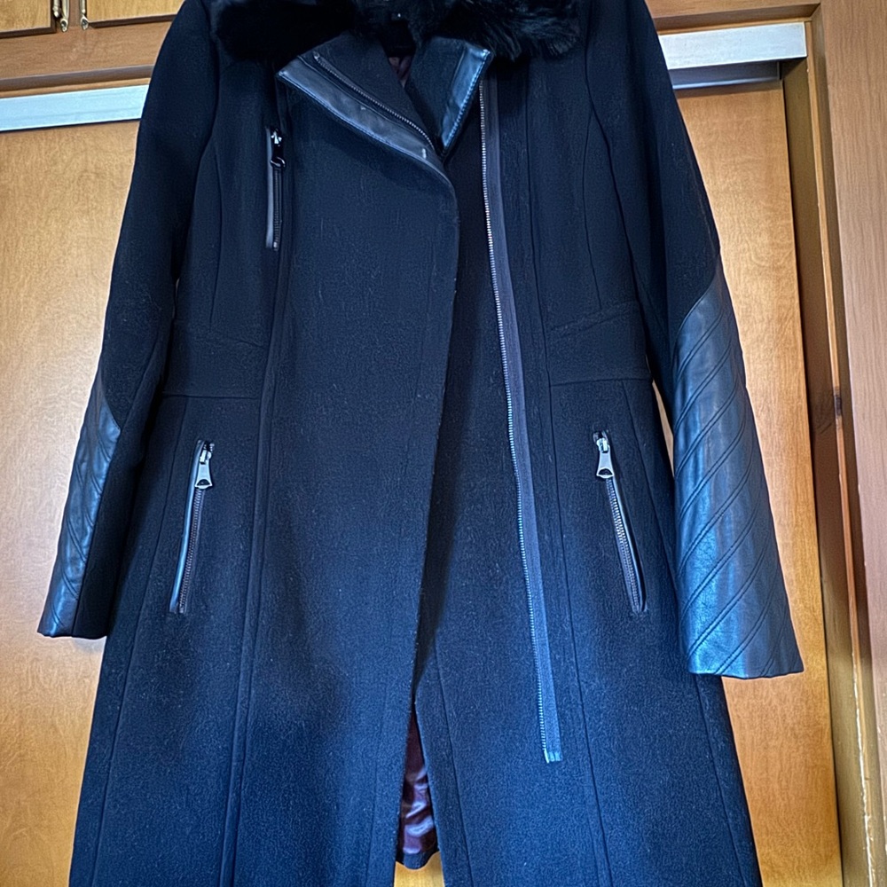 Marc Andrew/ Andrew Marc New York Size 4 - image 2